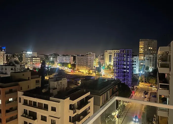 Zeus Downtown Hub With Panoramic View 公寓 *