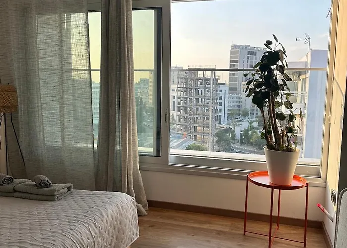 Апартаменты Zeus Downtown Hub With Panoramic View Никосия